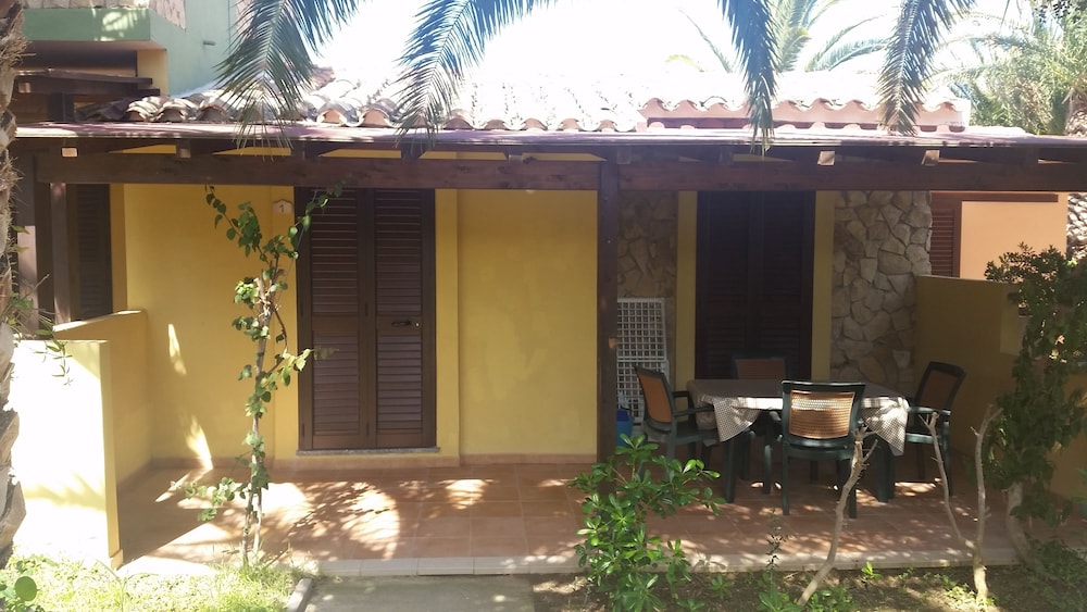 Green Village Resort 8/66