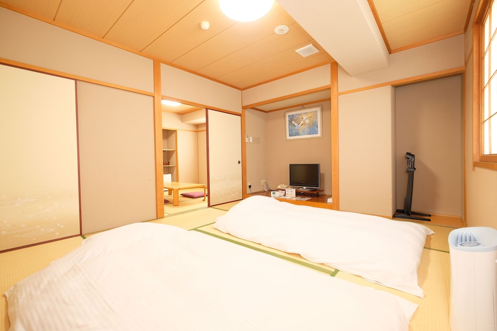 Matsuyama New Grand Hotel 11/50