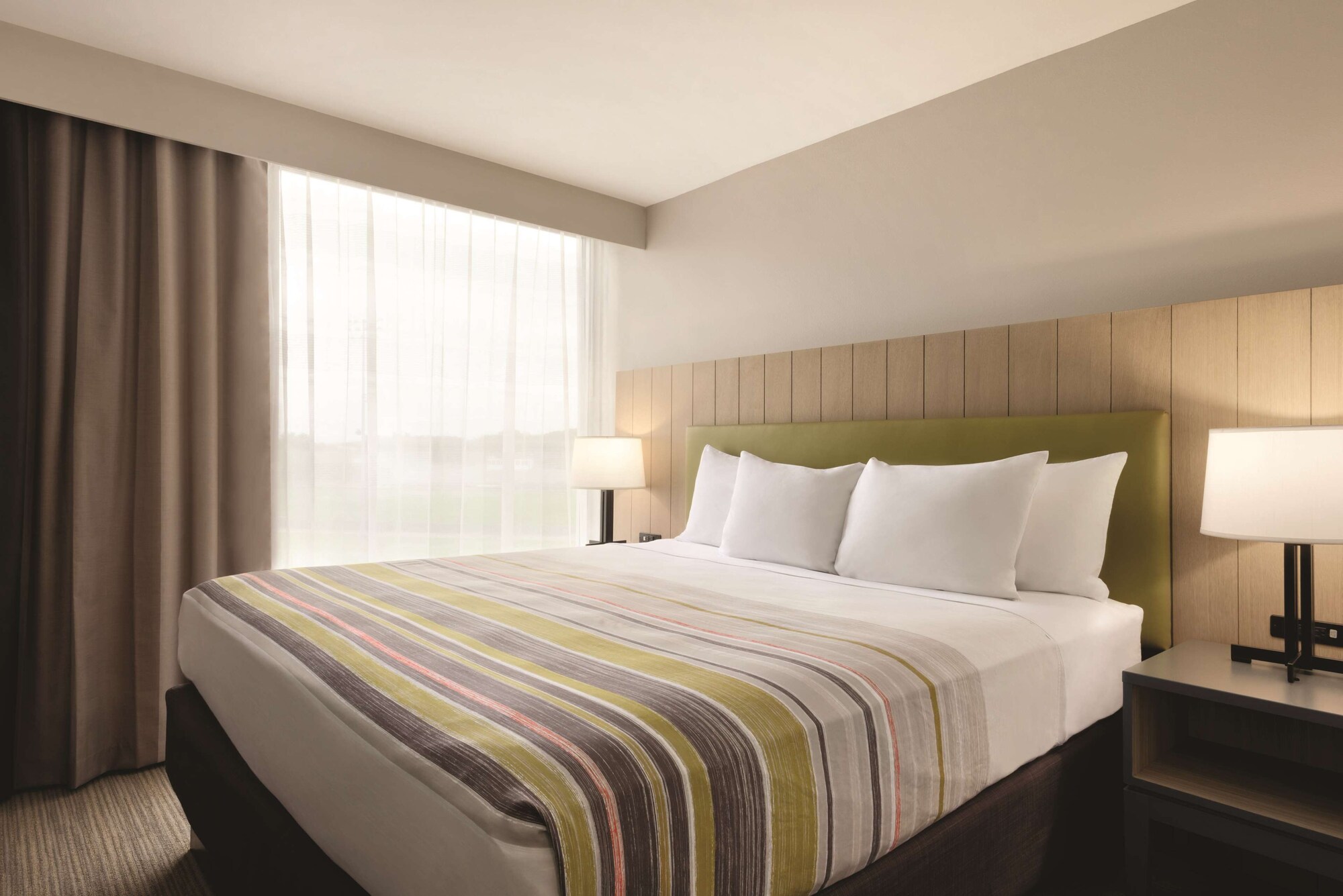 Studio, Suite, King Bed