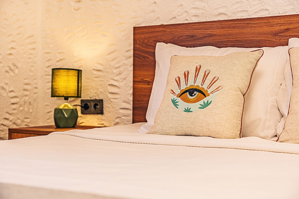 Bizim Ev Hotel - Adults Only 3/50