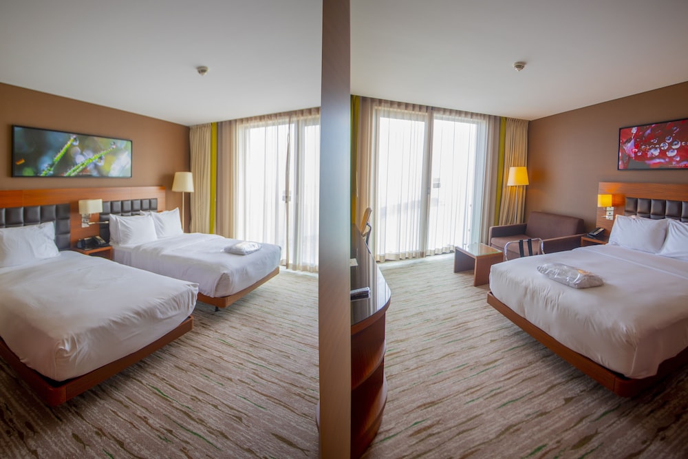 DoubleTree by Hilton Trabzon 24/85