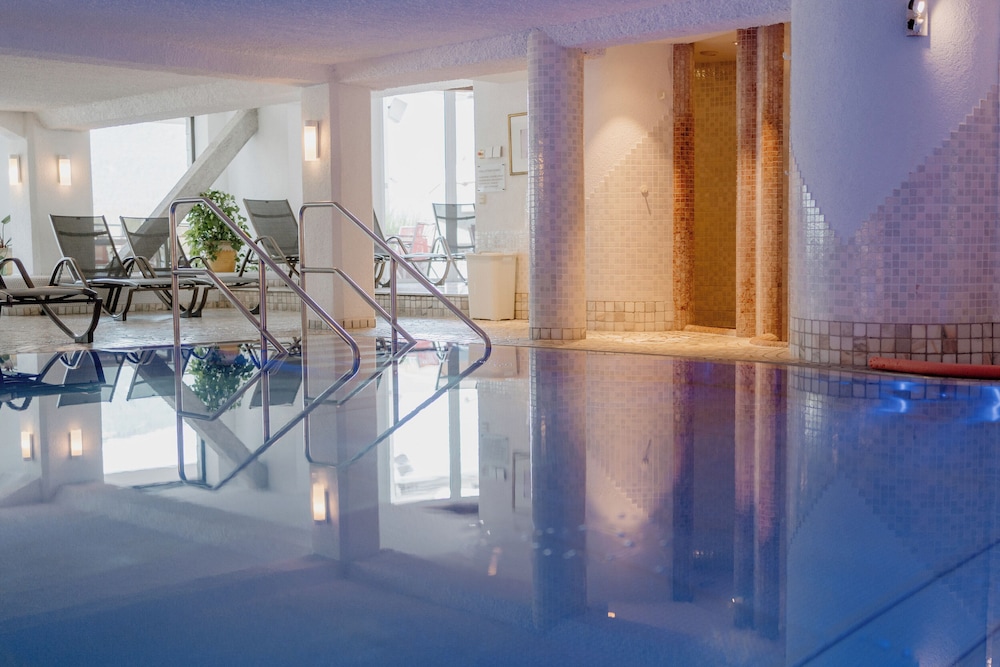 Romantik Hotel Im Weissen Roessl 36/71