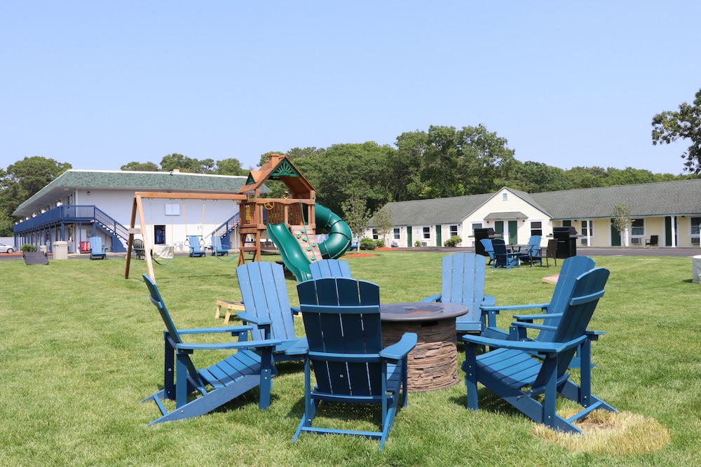 Sunbird ANNEX Resort 58/66