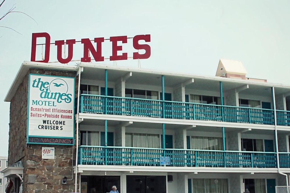 The Dunes Motel 1/40