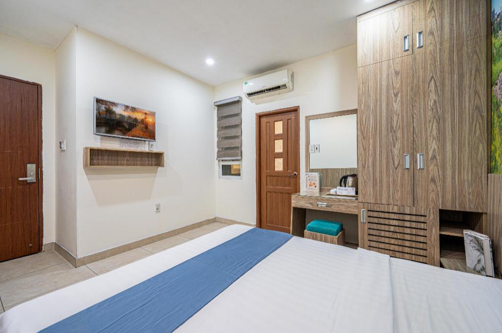 Cozrum - Love Hotel Tran Binh Trong 10/54