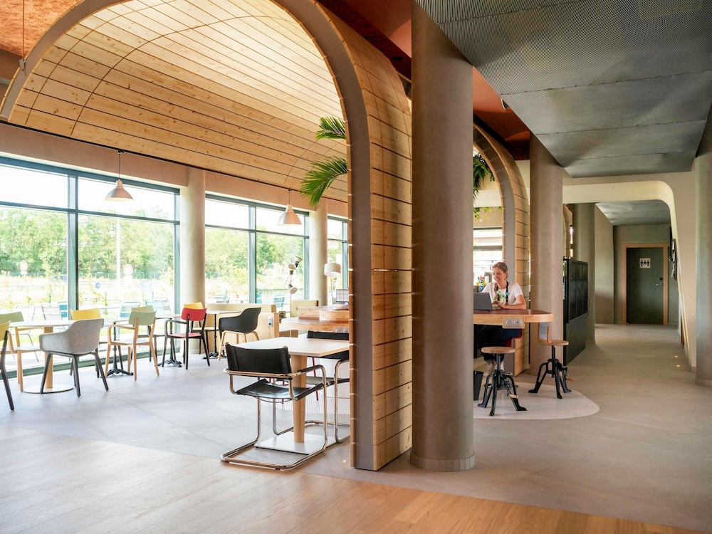 greet hotel Cernay Mulhouse 31/50