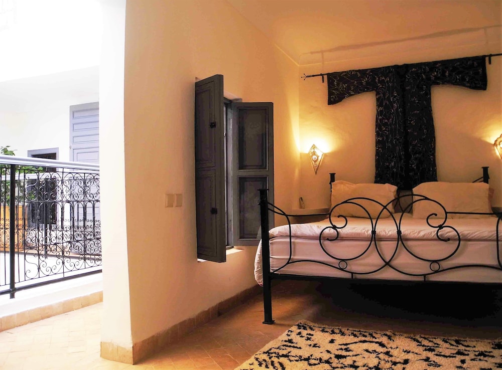 Riad Linda 39/43