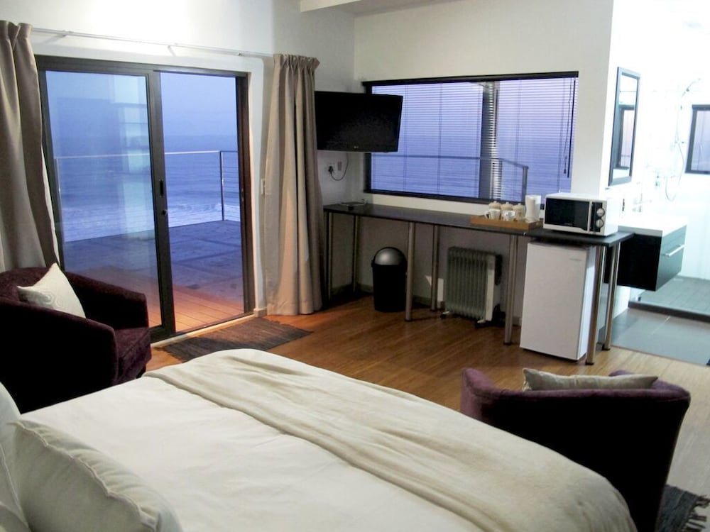 Wilderness Beach Resort 6/37