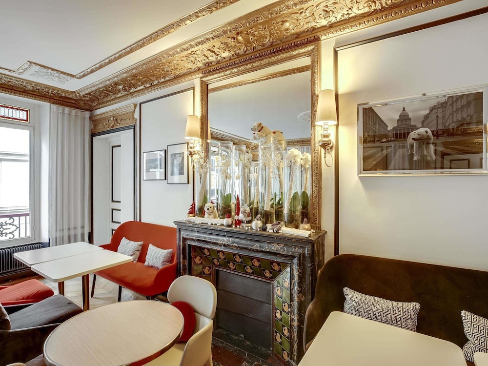 Mercure Paris Opera Louvre 26/48
