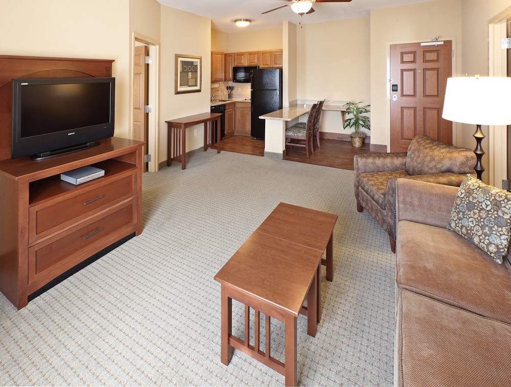 Staybridge Suites Rogers Bentonville 33/49