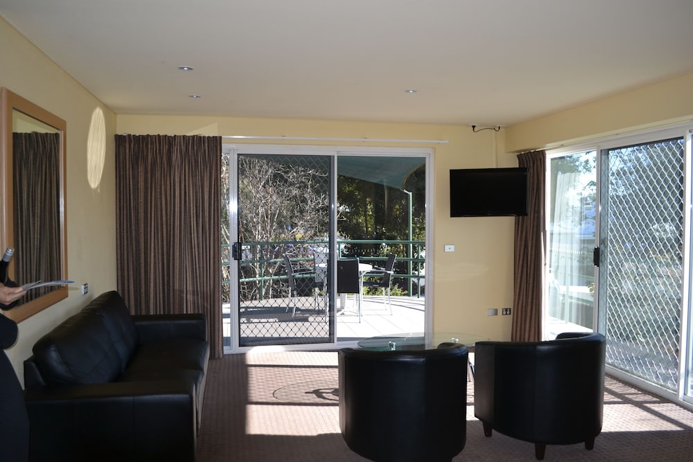 Yarrawonga Mulwala Golf Club Resort 53/86