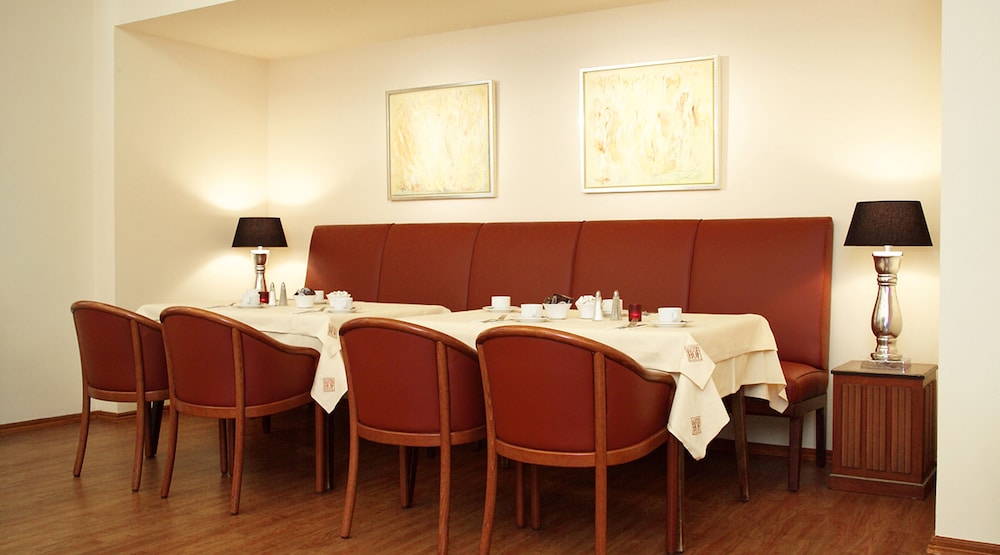 Hotel Alster Hof 50/60