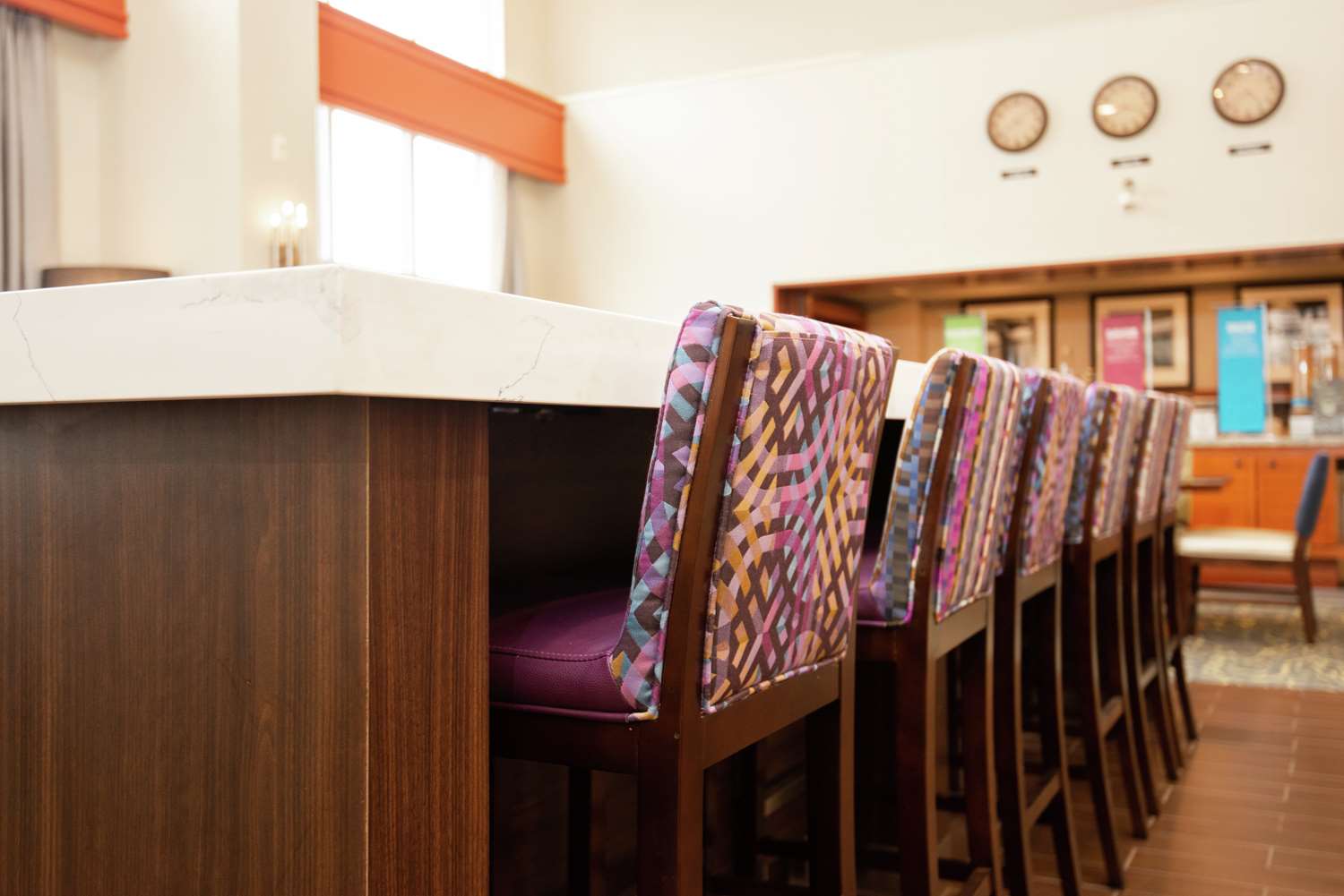 restaurant cafeteria