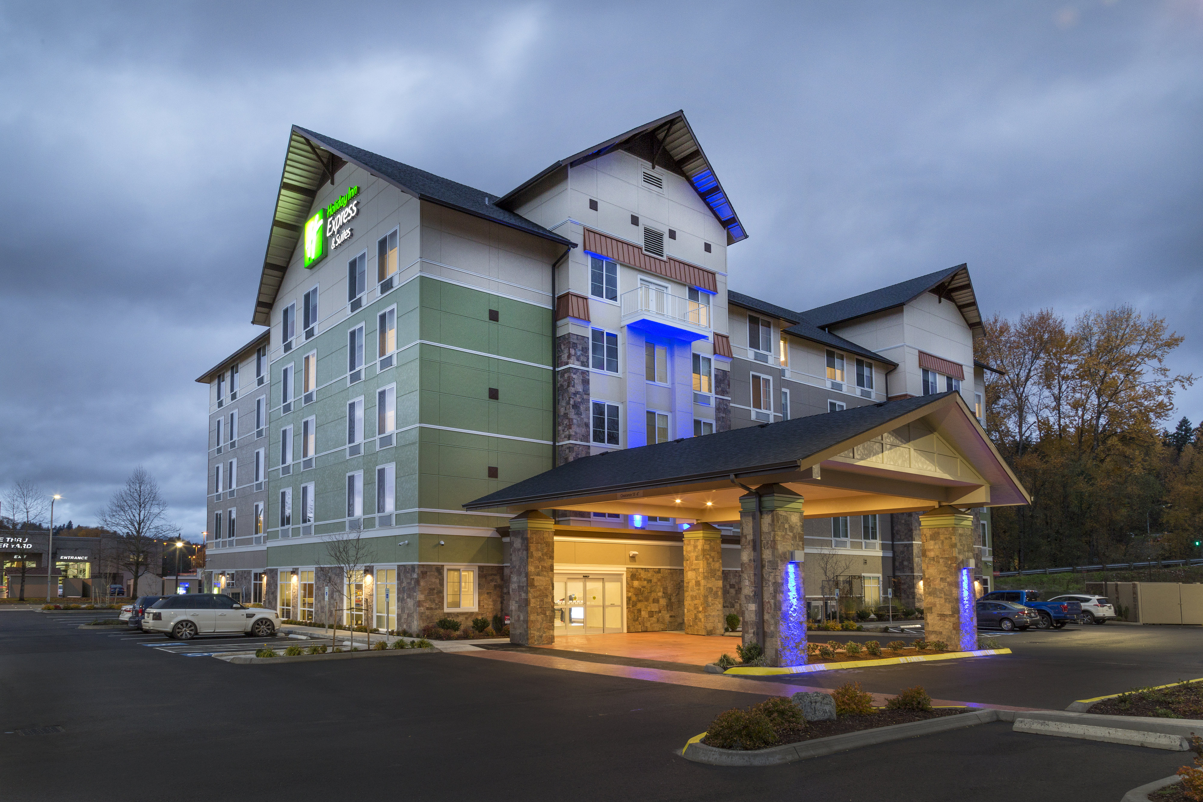 Holiday Inn Express Suites Seattle South Tukwila 8/61
