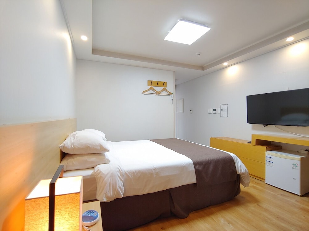 Hotel Lavender Jeju 15/22