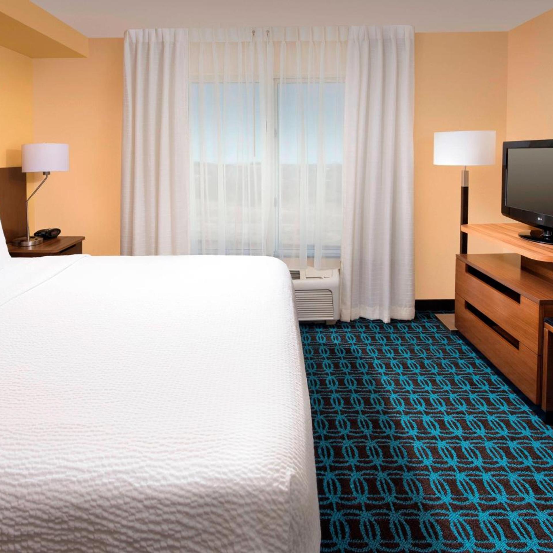Room, King Bed, Sofa
