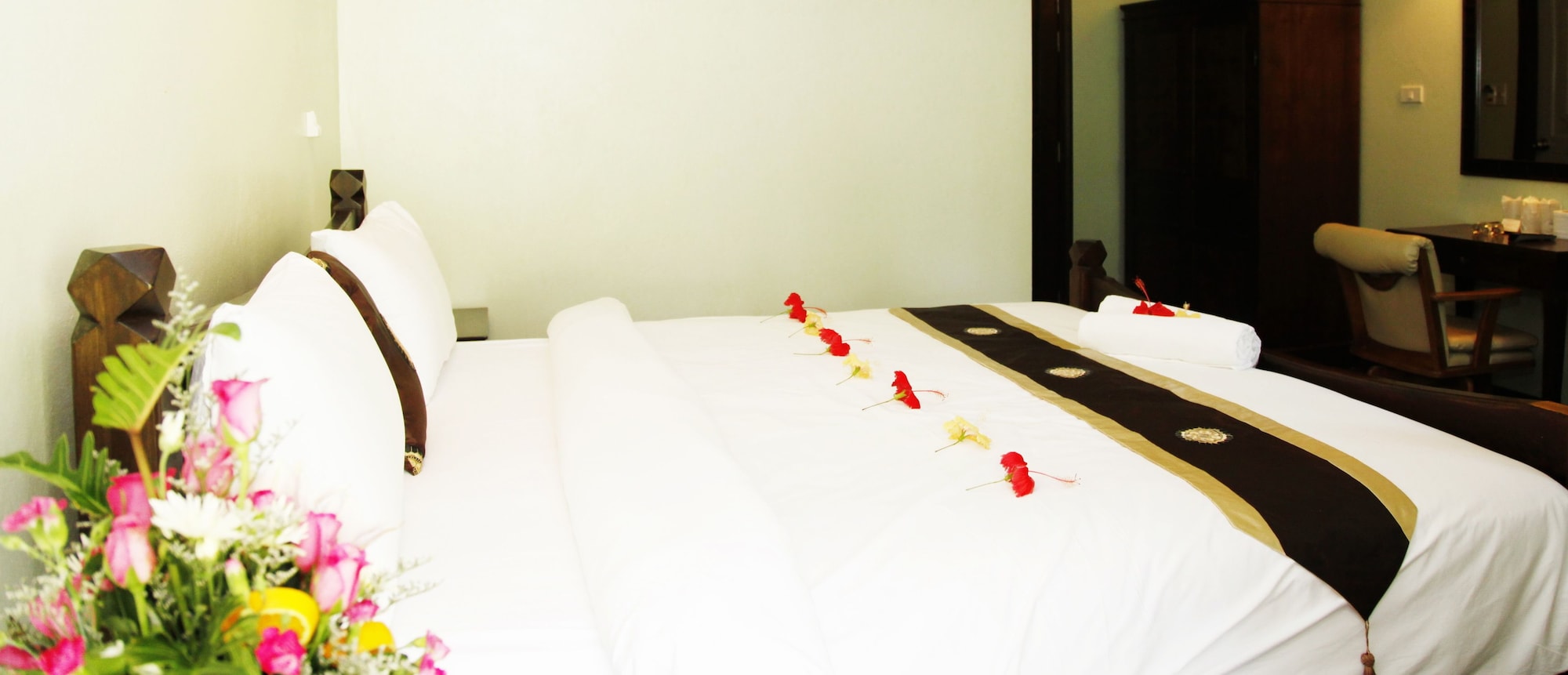 STANDARD, DOUBLE BED