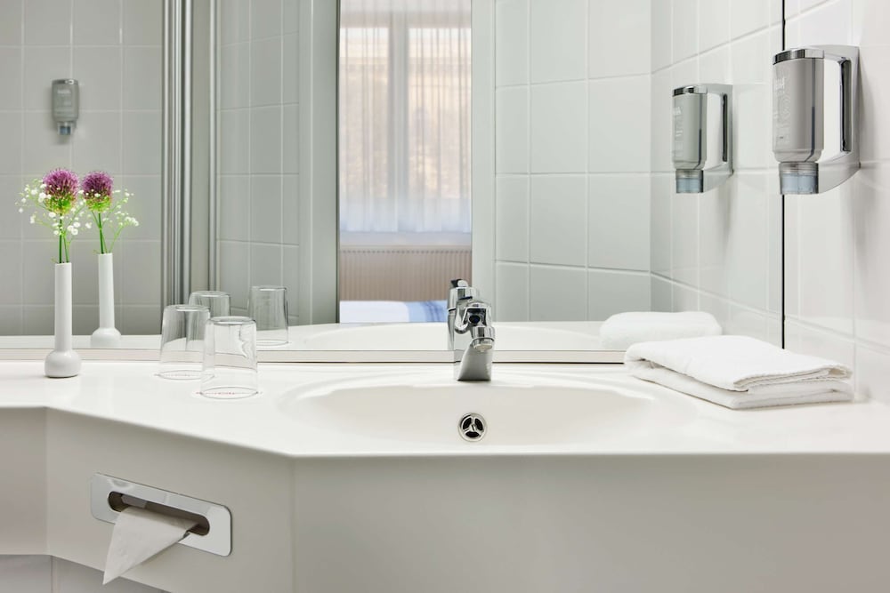 Intercityhotel Magdeburg 16/58