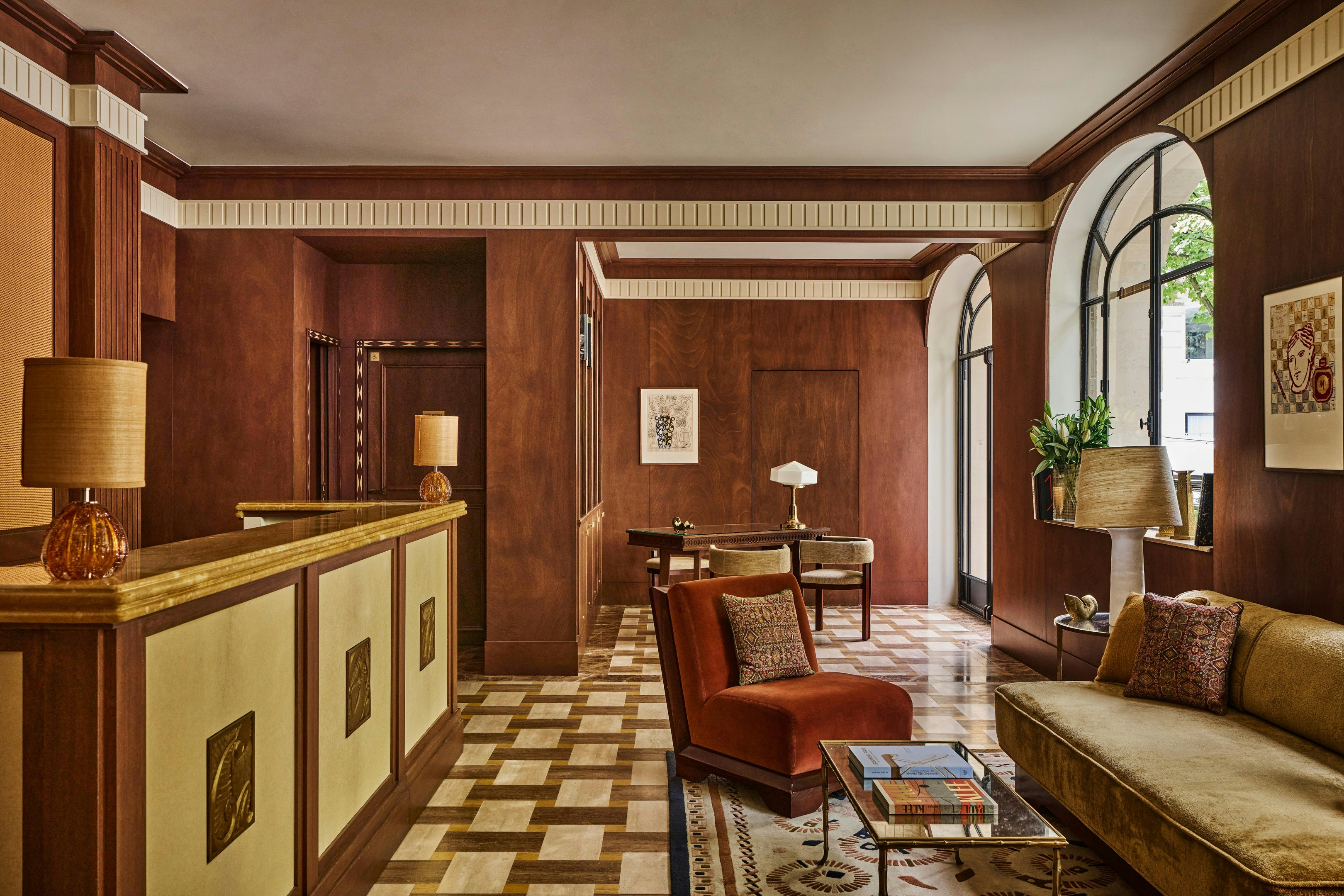 Madison Hotel 58/76