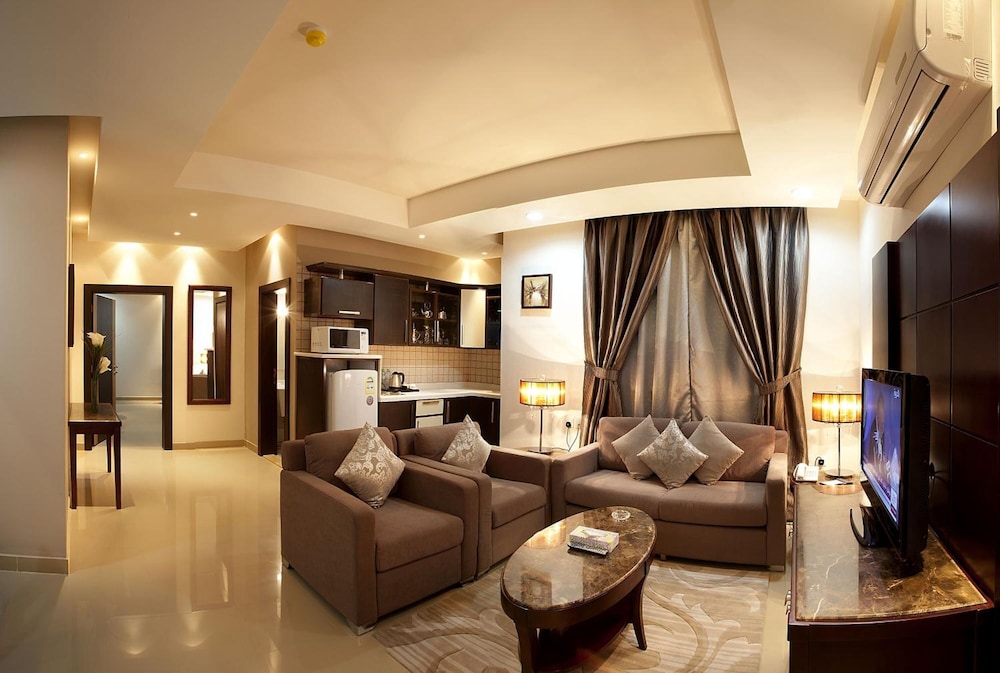 انتور للشقق المفروشة(Intour Qurtoba Hotel Suites) 22/34