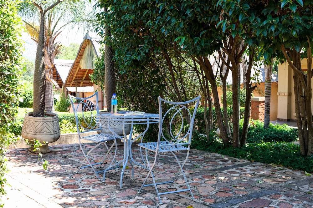 Thaba Legae Guest Lodge 30/43