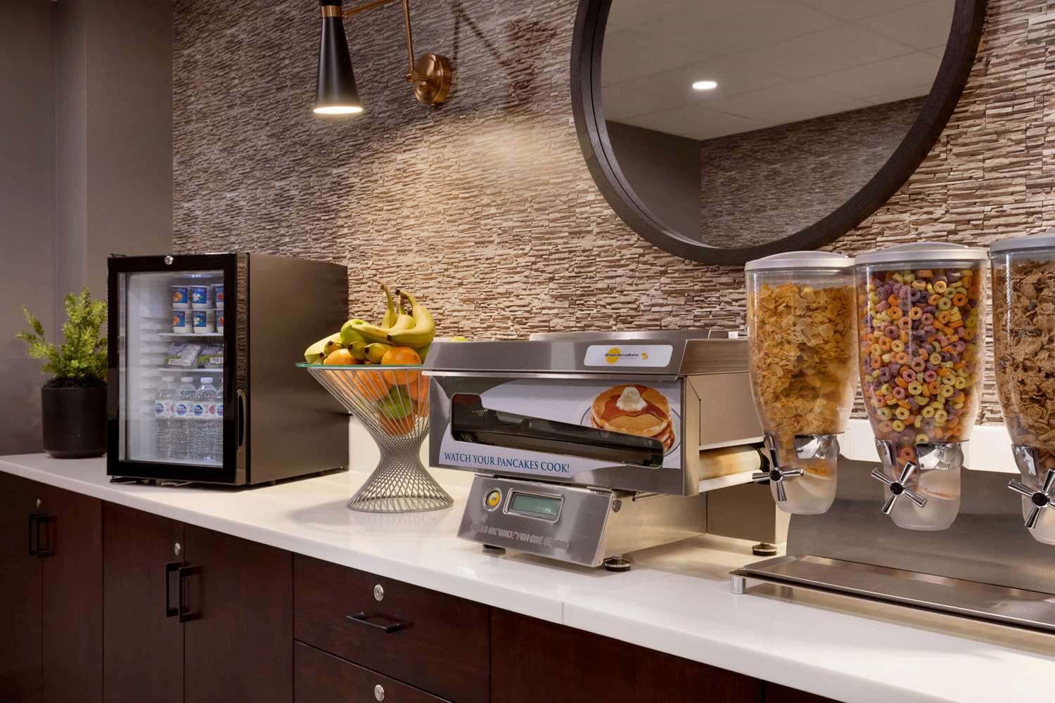 Microtel Inn Suites By Wyndham Weyburn 5/27