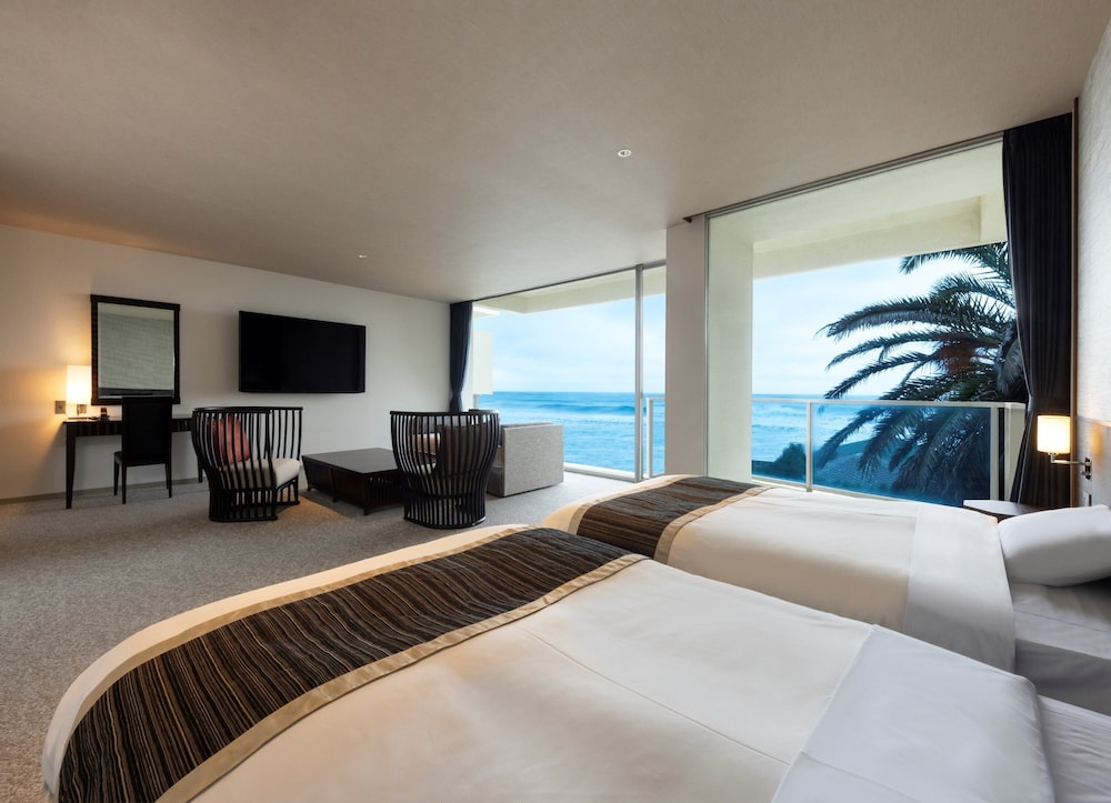 Room, Quadruple, 4 Beds, Ocean View