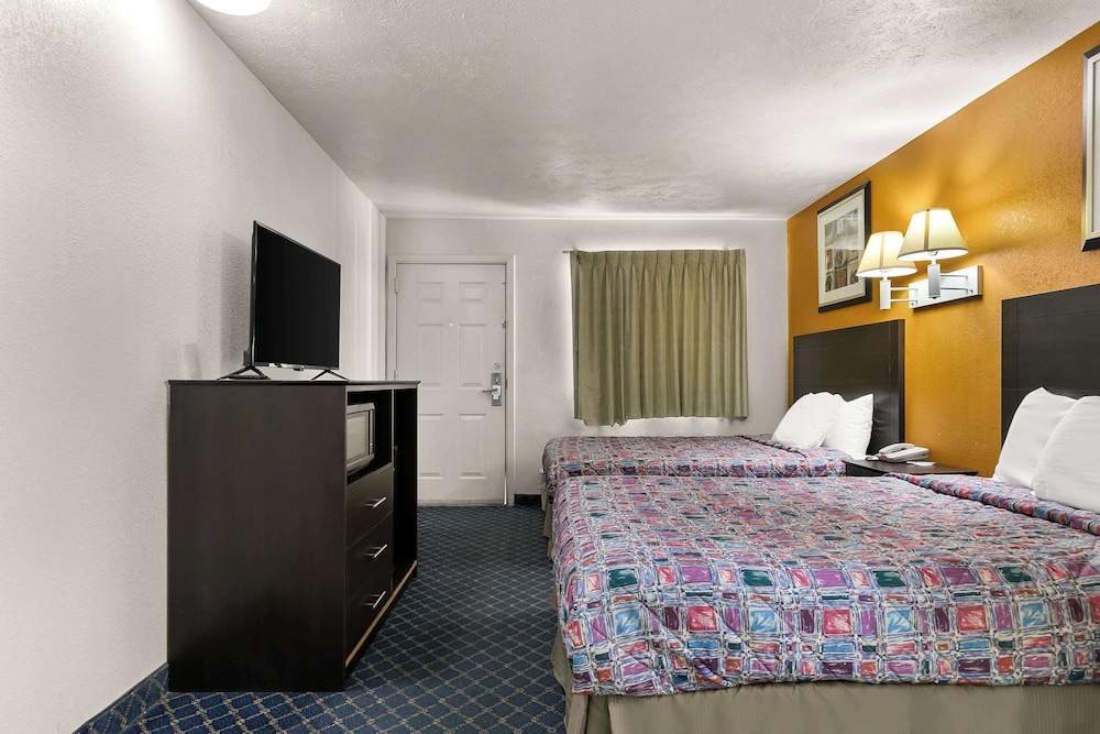 غرفة بسريرين كوين، Americas Best Value Inn Lincoln 2/6
