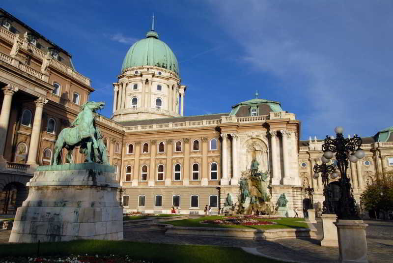 Budapest Panorama Central 4/29