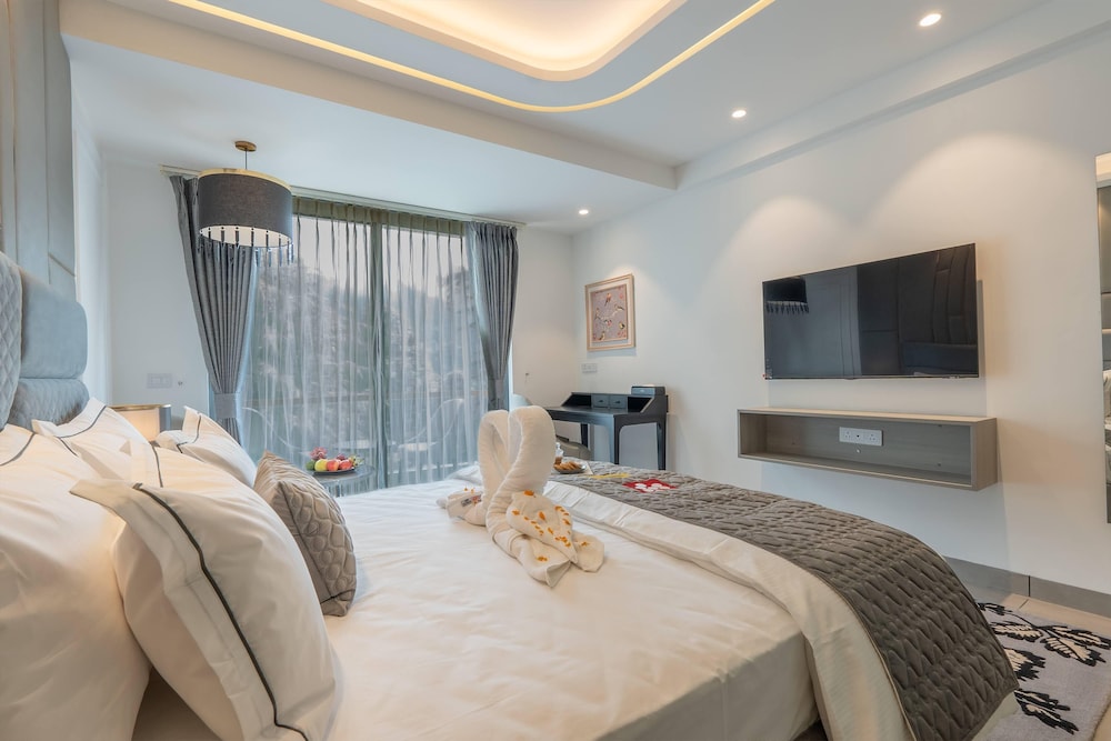 Mastiff Select Mandavya Dharamkot, McLeodganj 28/61