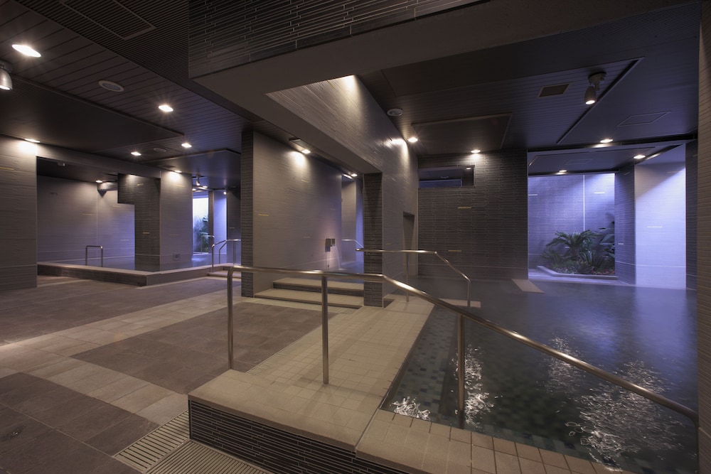 SPA RESORT HAWAIIANS MONOLITH TOWER 22/46