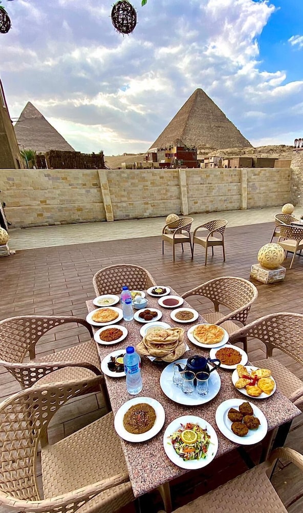 Pyramids Height 52/60