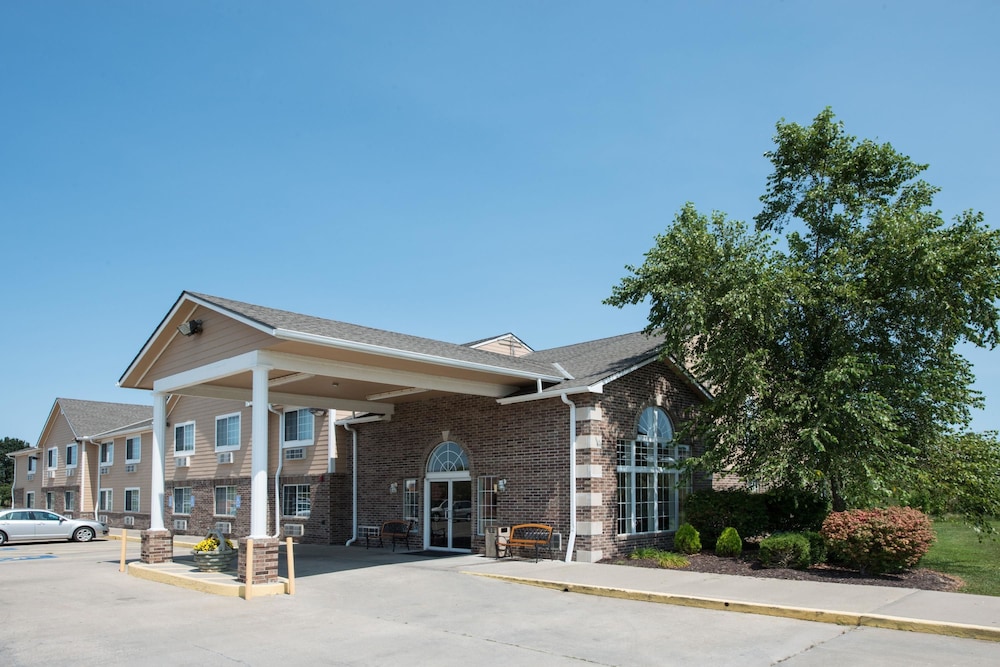 Super 8 by Wyndham Richmond VA 2/29