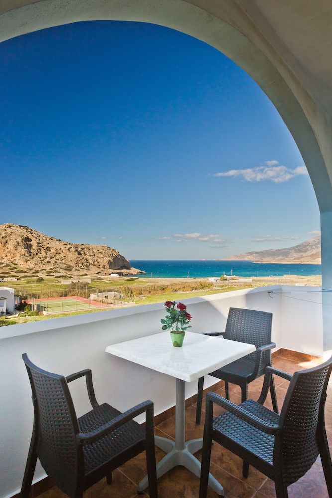 Montemar Apartments 22/40