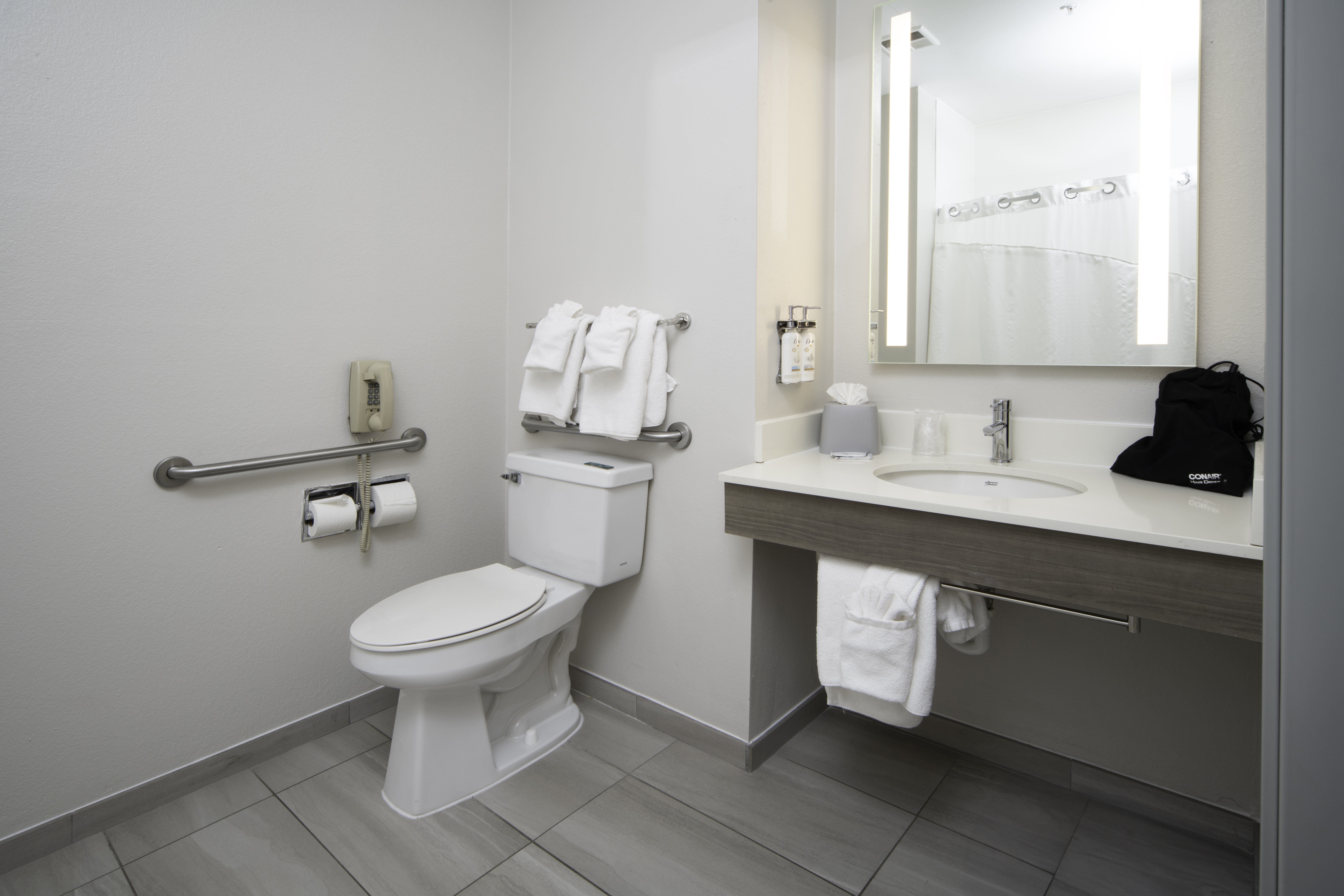 Holiday Inn Express Hotel Suites Canyon 64/67
