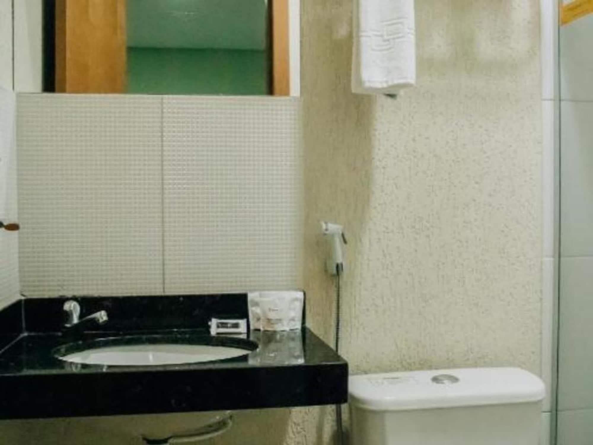 Room, Single, Trindade Plaza Hotel 3/6