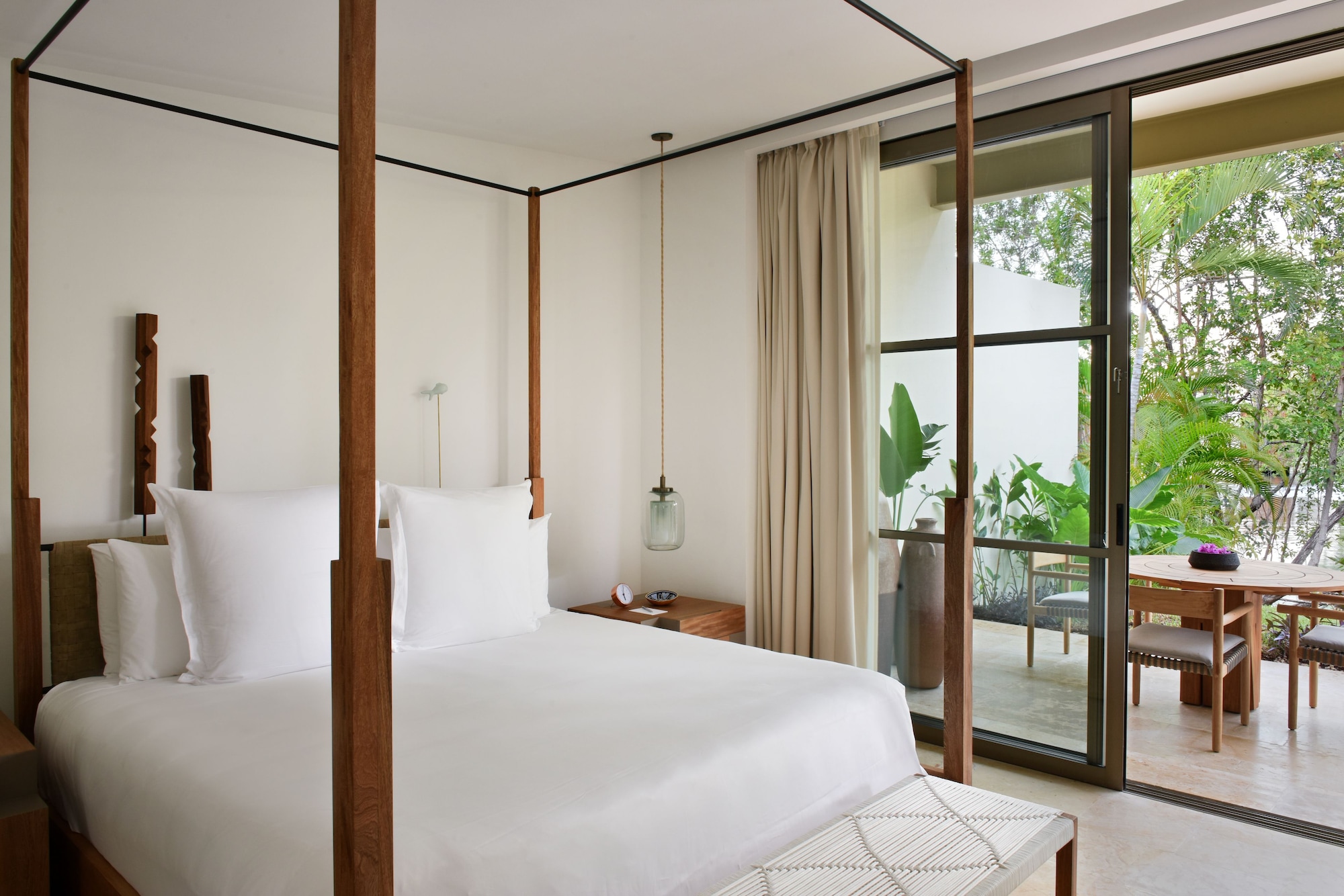 Lagoon, Studio, Suite, King Bed