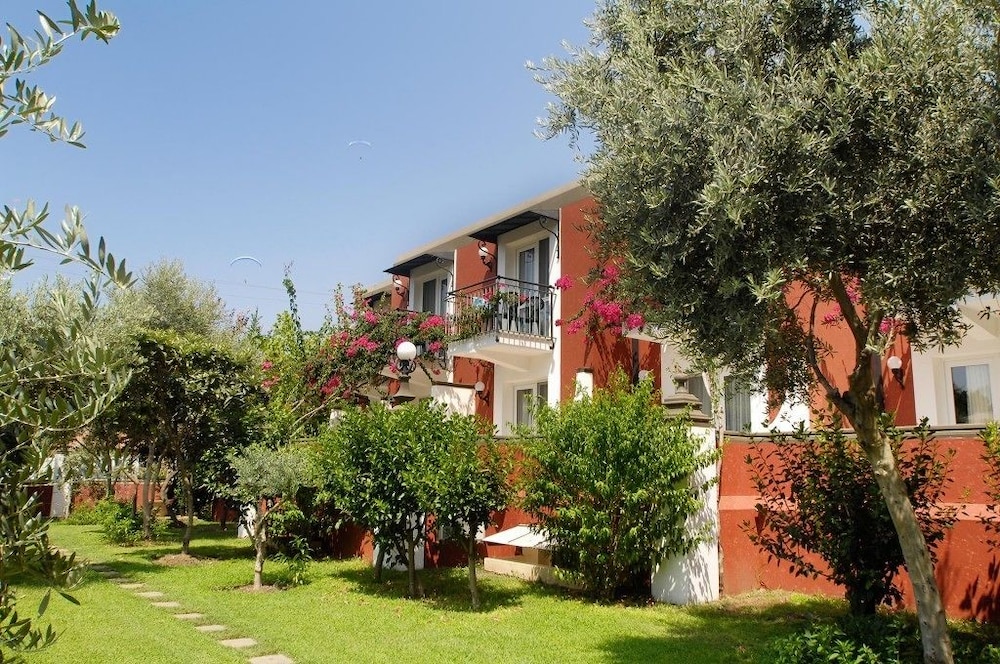 Belcekiz Beach Club 43/50