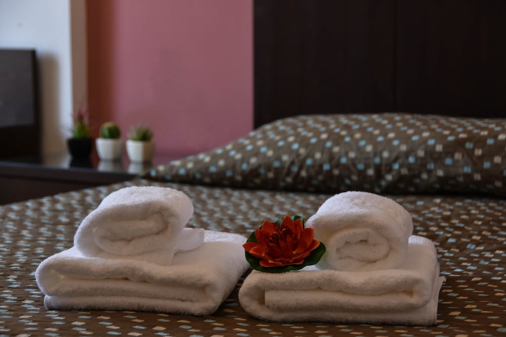 Hermes Hotel 34/55