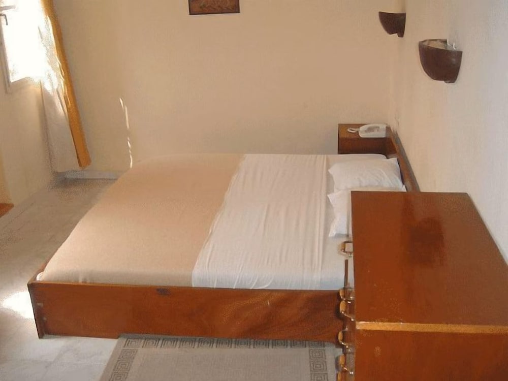 Hotel Mande 7/34