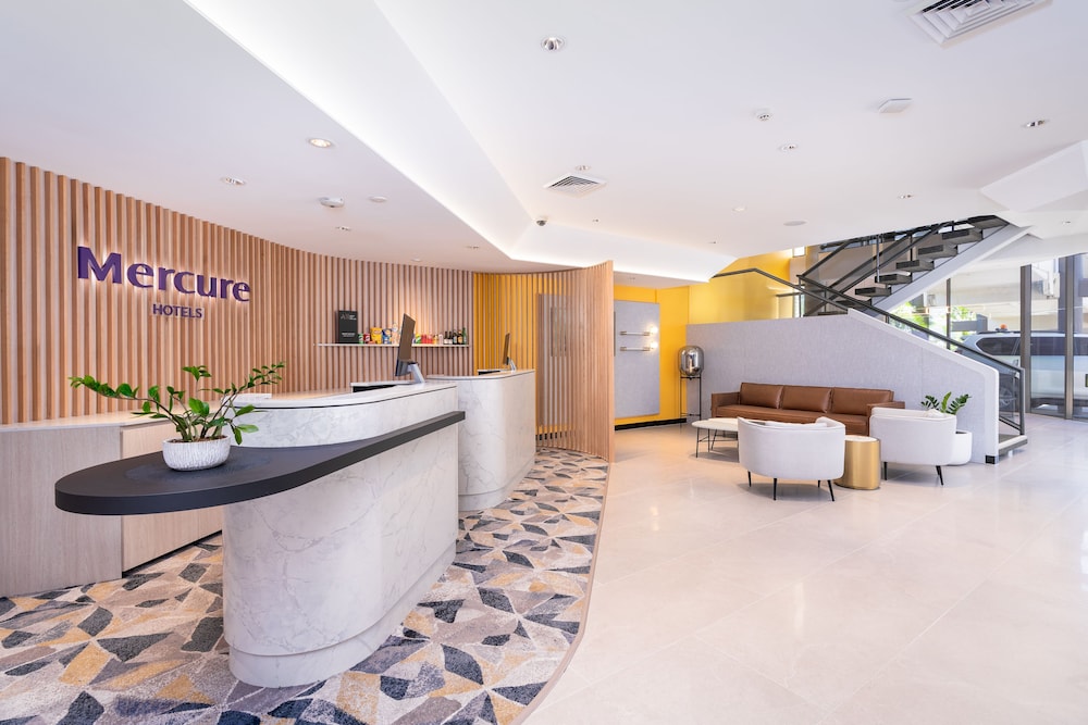Mercure Rockhampton 8/55