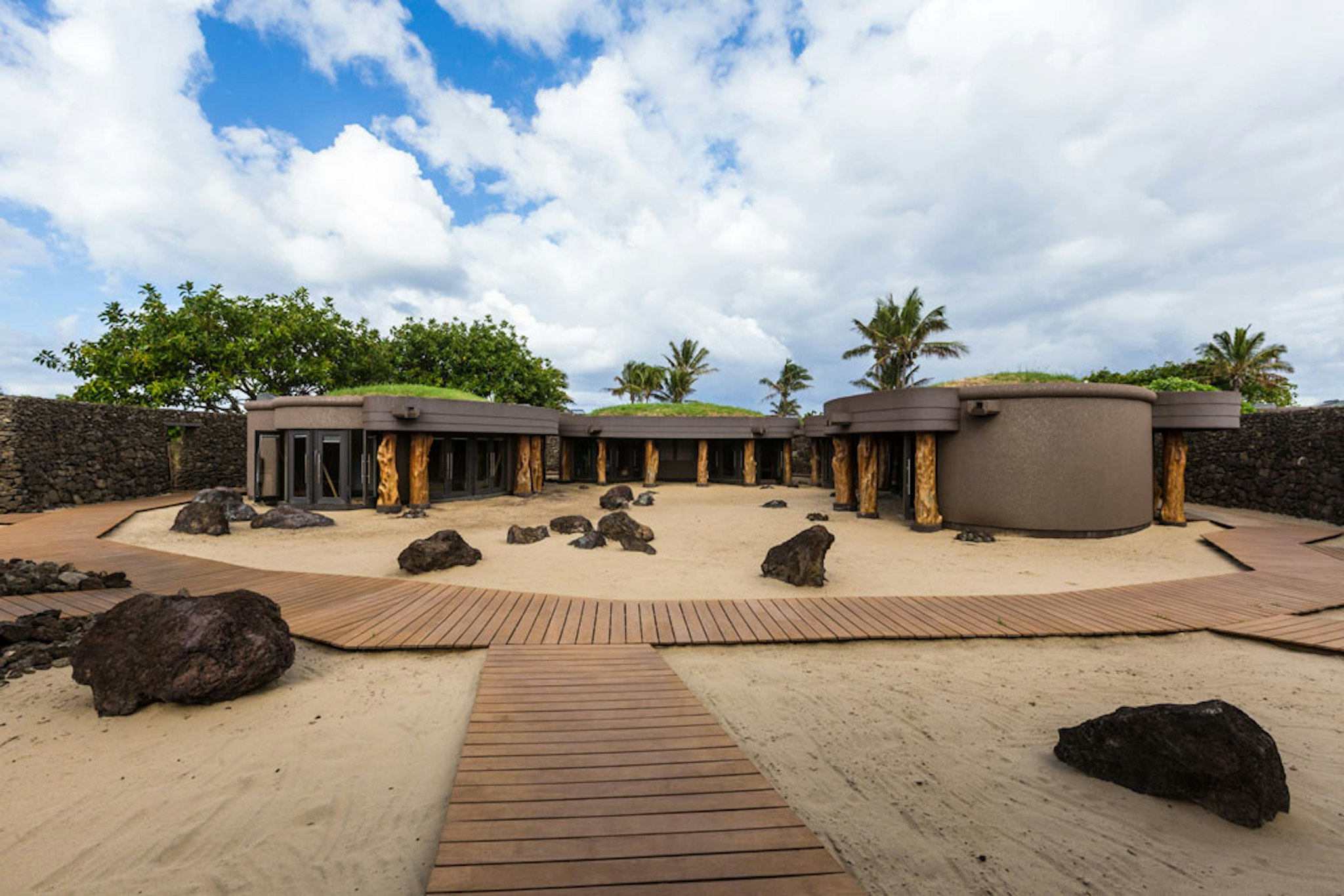 Nayara Hangaroa 36/39