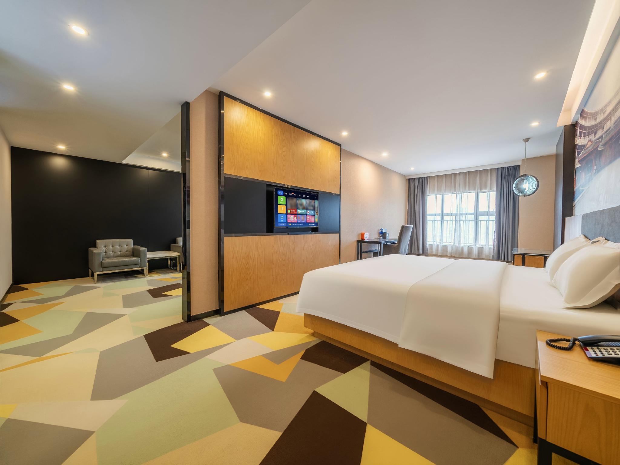 Chonpines Hotel (Guangyuan Nanhe Central Square) 14/33