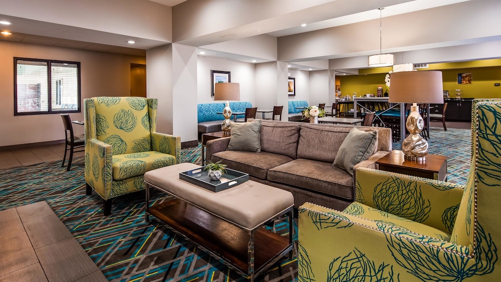Ramada by Wyndham Burkburnett / Wichita Falls 46/65