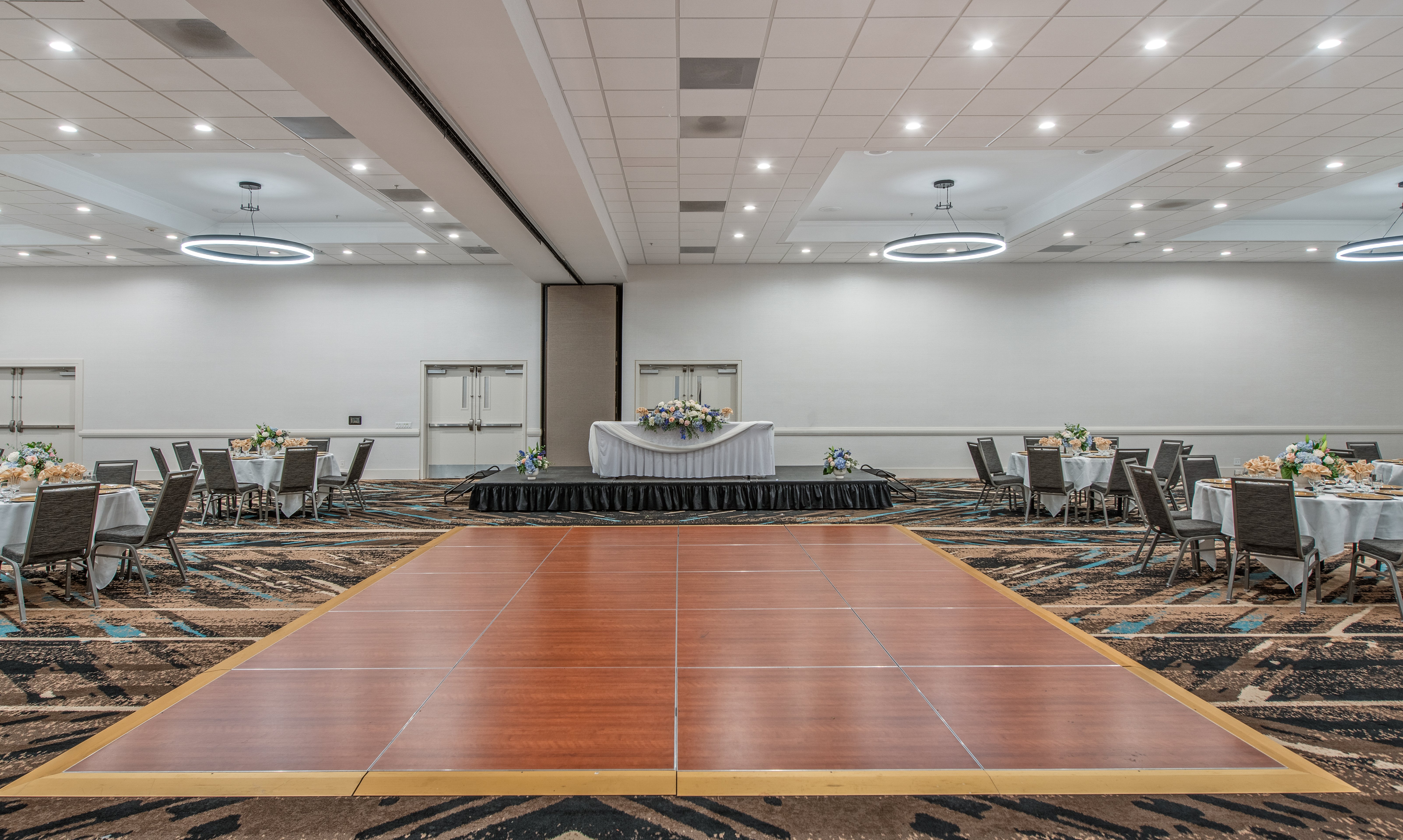 Residence Inn Oxnard River Ridge 37/50