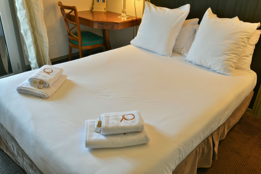 Hotel de Gramont Pau 13/62