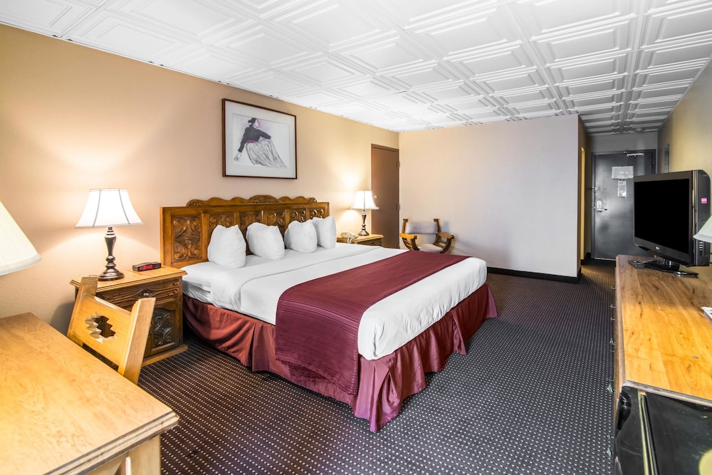 Quality Inn Taos 16/41