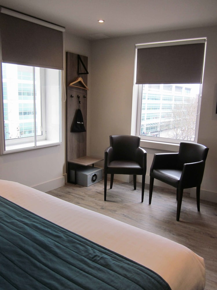 Euston Square Hotel 39/52