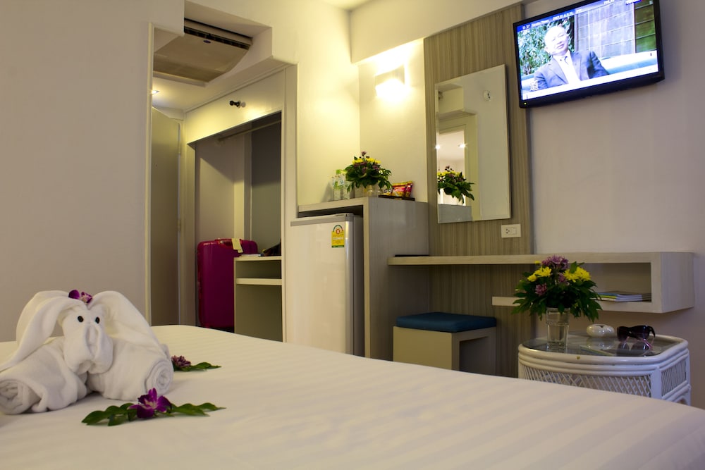 On Hotel Phuket 47/71