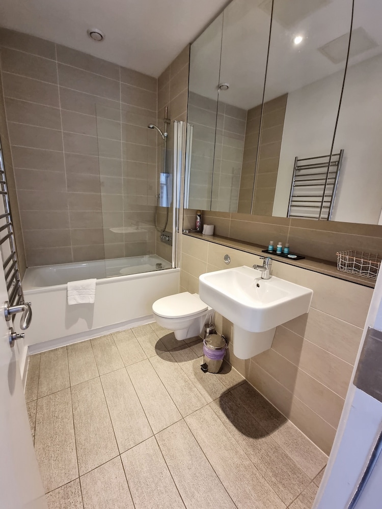 Urban Stay London City Apartments 48/50